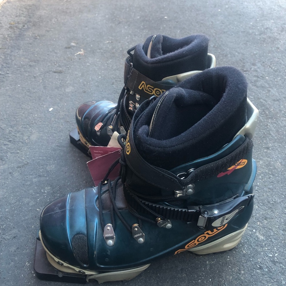 Asolo telebreeze 2 Mountaineering alpine Ski Boots Size 75MM(New)